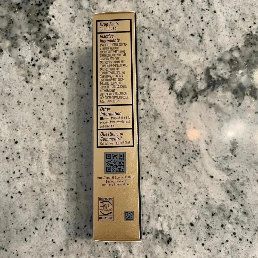 Cle de Peau Beaute Radiant Cream Foundation O80 Deep Ocher 21ml 0.88 oz NEW